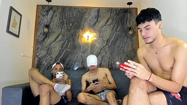 liam genner  online show from 02.06.25