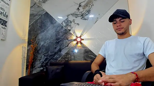 liam genner  online show from 03.09.25