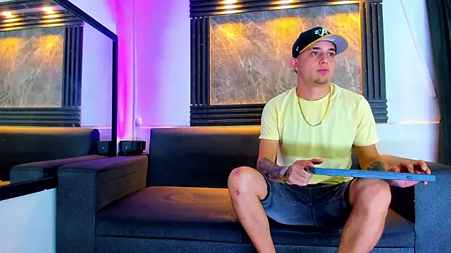 liam genner  online show from 09.13.25