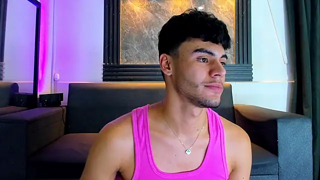 liam genner  online show from 09.18.25