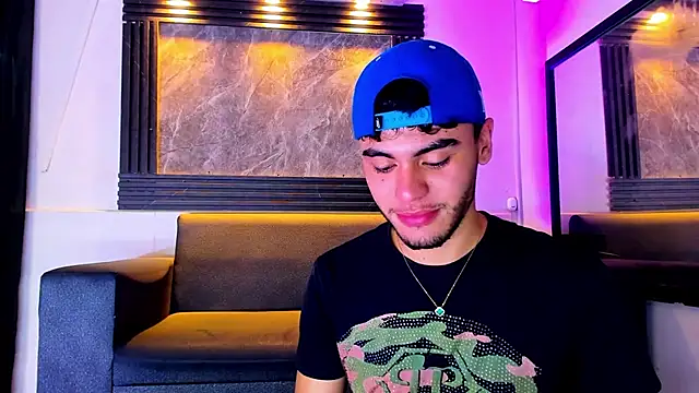 liam genner  online show from 10.12.25