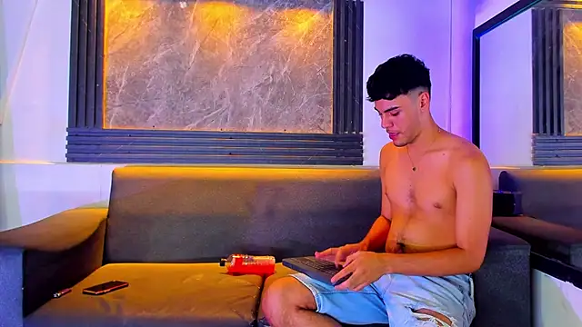 liam genner  online show from 11.20.25