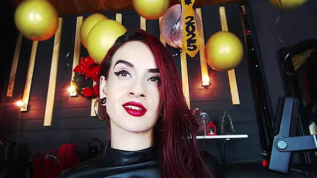 Snapshot of Liilith_goddess_ chatting on 01.03.25 Liilith goddess online show from 01.03.25