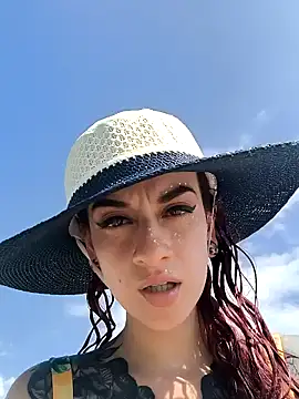 Snapshot of Liilith_goddess_ chatting on 01.07.25 Liilith goddess online show from 01.07.25