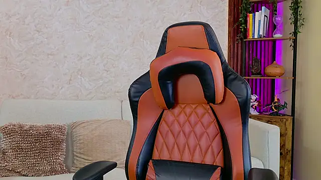 AdanReilly online show from 12.13.25