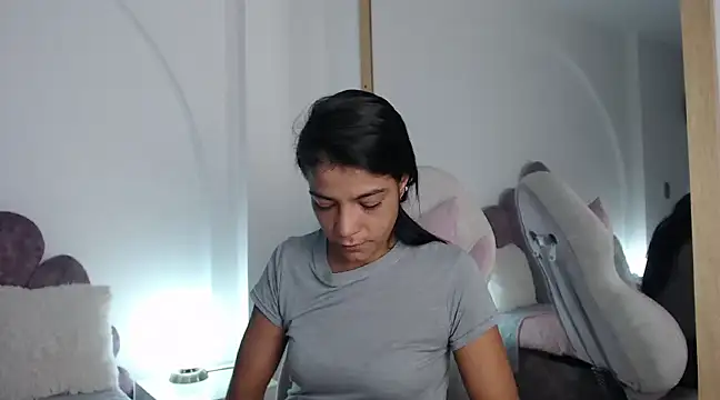 Snapshot of Hellen__4master chatting on 02.09.25 Hellen 4master online show from 02.09.25