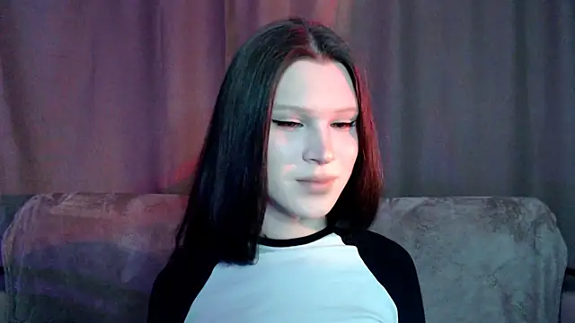 Snapshot of Sexpired_Princess chatting on 03.15.25 Sexpired Princess online show from 03.15.25