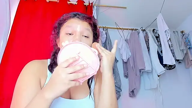 Emily Coper18 online show from 11.24.25