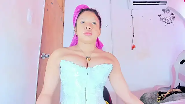 Emily Coper18 online show from 03.02.26