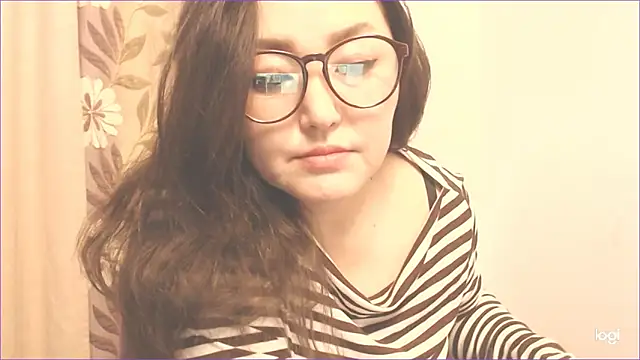 Snapshot of hrnyteacher chatting on 01.06.25 hrnyteacher online show from 01.06.25