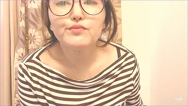 Snapshot of hrnyteacher chatting on 01.13.25 hrnyteacher online show from 01.13.25