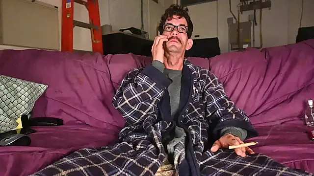 Snapshot of joeiandola chatting on 03.12.25 joeiandola online show from 03.12.25