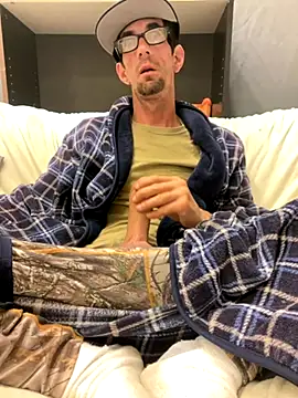 Snapshot of joeiandola chatting on 12.02.25 joeiandola online show from 12.02.25