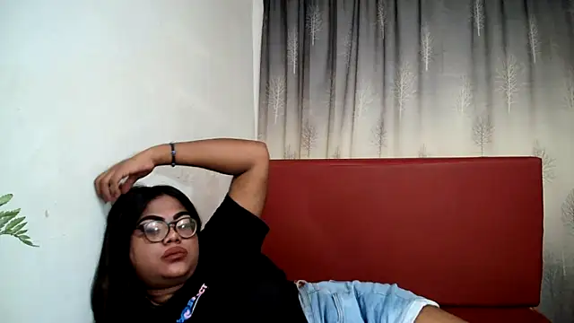 Indian Lola00 online show from 02.15.25