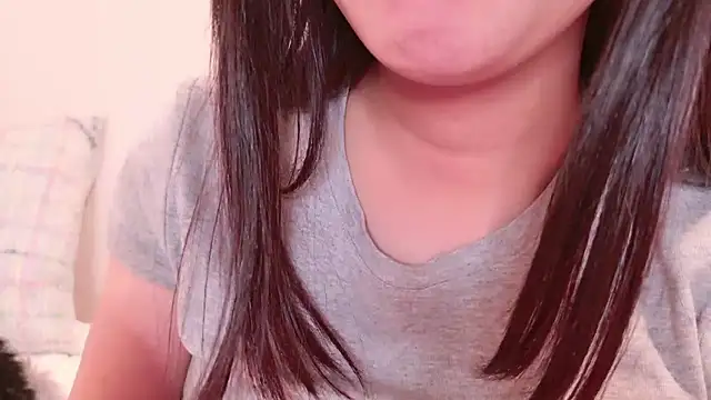 Snapshot of _Sakiii_ chatting on 09.29.25 Sakiii online show from 09.29.25