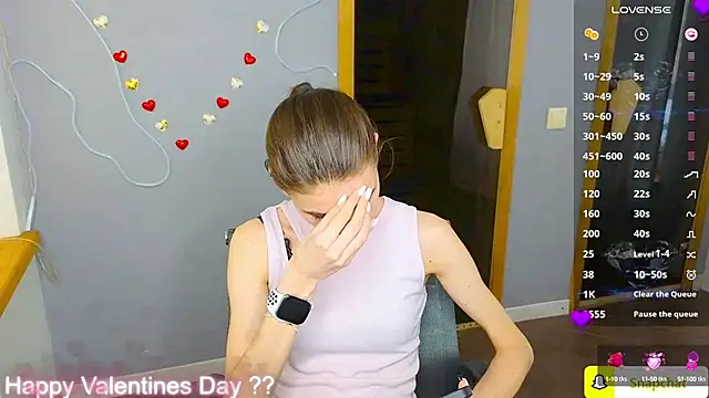 Snapshot of EmmyGreans chatting on 02.15.25 EmmyGreans online show from 02.15.25