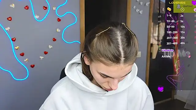 Snapshot of EmmyGreans chatting on 03.22.25 EmmyGreans online show from 03.22.25