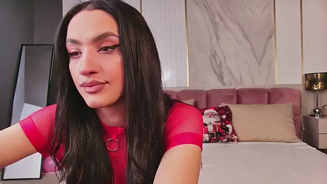 AylinRoss online show from 12.18.24