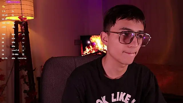 Snapshot of Mr_evan1 chatting on 12.27.24 Mr evan1 online show from 12.27.24
