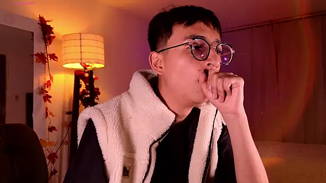Snapshot of Mr_evan1 chatting on 02.04.25 Mr evan1 online show from 02.04.25