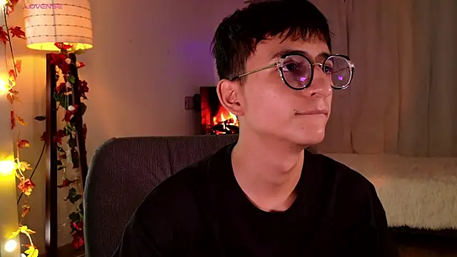 Snapshot of Mr_evan1 chatting on 02.19.25 Mr evan1 online show from 02.19.25