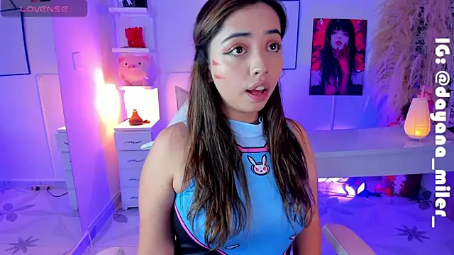 Snapshot of _dayana_miler chatting on 02.12.25 dayana miler online show from 02.12.25