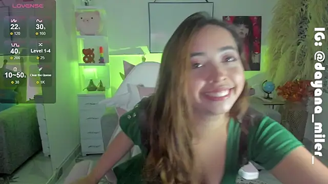 Snapshot of _dayana_miler chatting on 03.19.25 dayana miler online show from 03.19.25