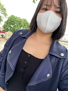 Snapshot of May-Squirt chatting on 11.05.25 May-Squirt online show from 11.05.25