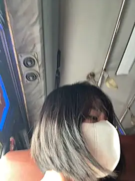 Snapshot of May-Squirt chatting on 12.04.25 May-Squirt online show from 12.04.25