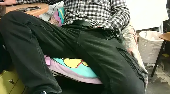 Giulio35 Pika online show from 01.17.25