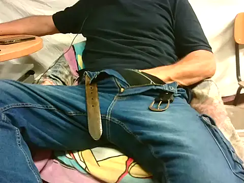 Giulio35 Pika online show from 09.10.25