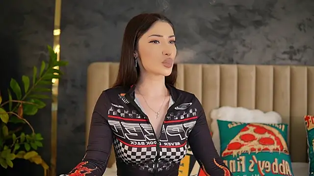 Mayleen x online show from 06.30.26