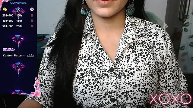 Annu-Darling online show from 11.21.25