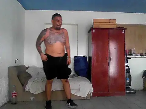 ElMasChingonMX online show from 10.10.25