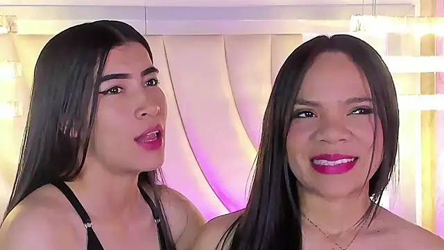 siara and zoe online show from 06.24.26