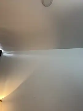 CHERRYY BOMB  online show from 04.04.26