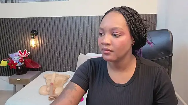 chanel brunette online show from 03.12.26