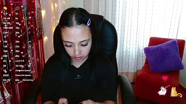 AmberGoddess  online show from 11.18.25