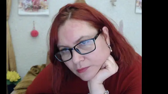 PlayfullMature online show from 10.12.25