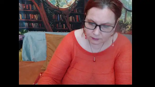 Snapshot of PlayfullMature chatting on 06.15.26 PlayfullMature online show from 06.15.26