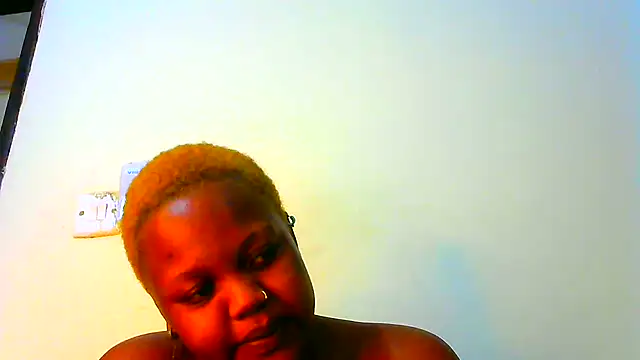 Snapshot of queennapal chatting on 11.13.25 queennapal online show from 11.13.25