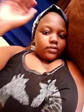 queennapal online show from 02.21.26