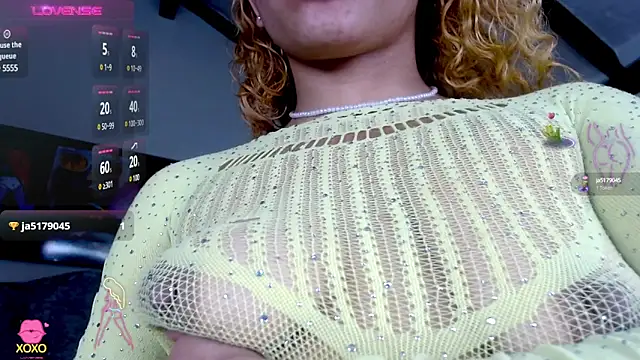 Eva Hoot online show from 12.08.24