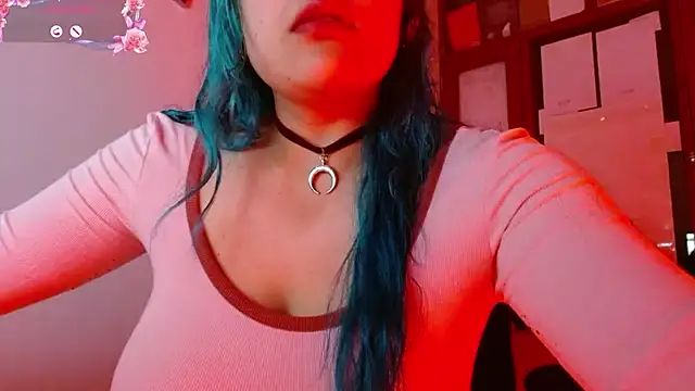 Snapshot of Evethereal chatting on 09.30.25 Evethereal online show from 09.30.25