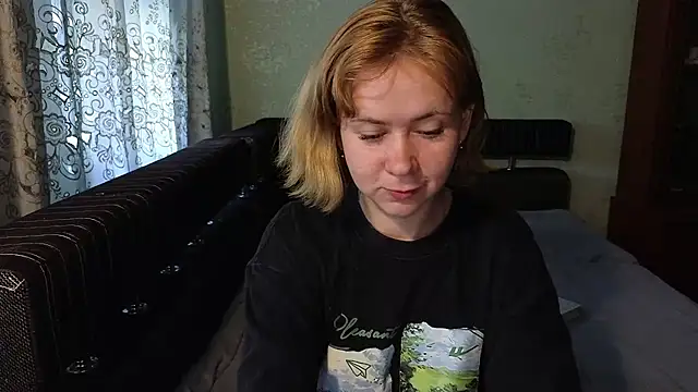 Riley Roo online show from 07.07.26