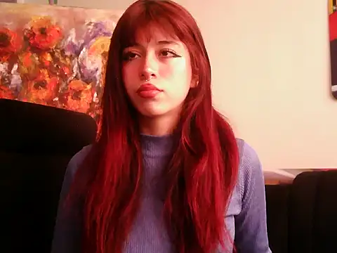 Snapshot of SuzzyyM chatting on 09.24.25 SuzzyyM online show from 09.24.25