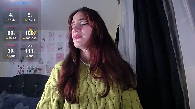 IsaBaileys  online show from 04.15.26