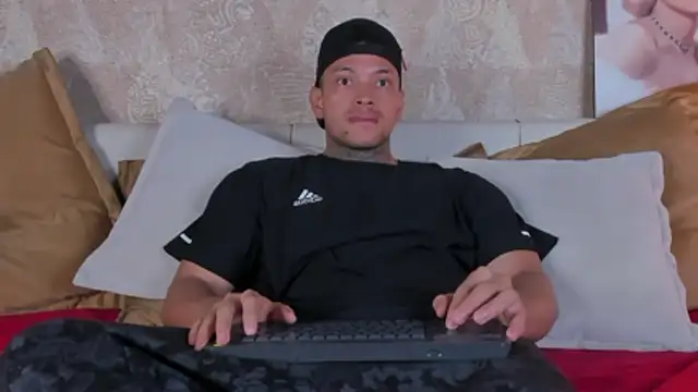 Stiven collins online show from 02.15.26