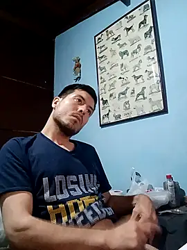 Snapshot of rimonj chatting on 10.17.25 rimonj online show from 10.17.25