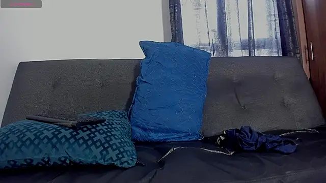 Snapshot of curt_xxx chatting on 10.22.25 curt xxx online show from 10.22.25